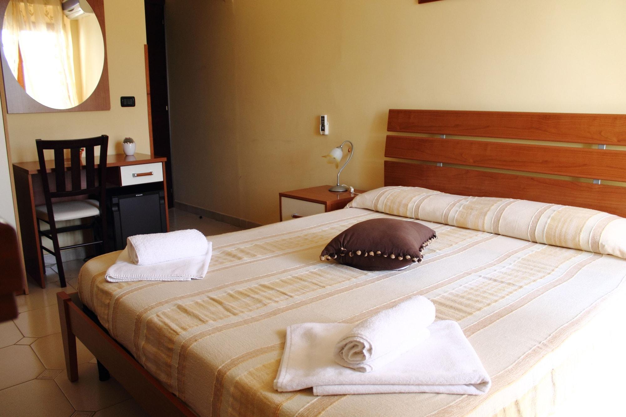 Hotel Barbieri Vibo Valentia Marina Eksteriør bilde